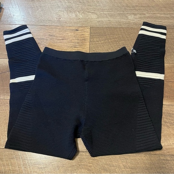 Adam Selman Sport Stretchy Navy Blue Ribbed Leggings. D5 - Picture 1 of 3